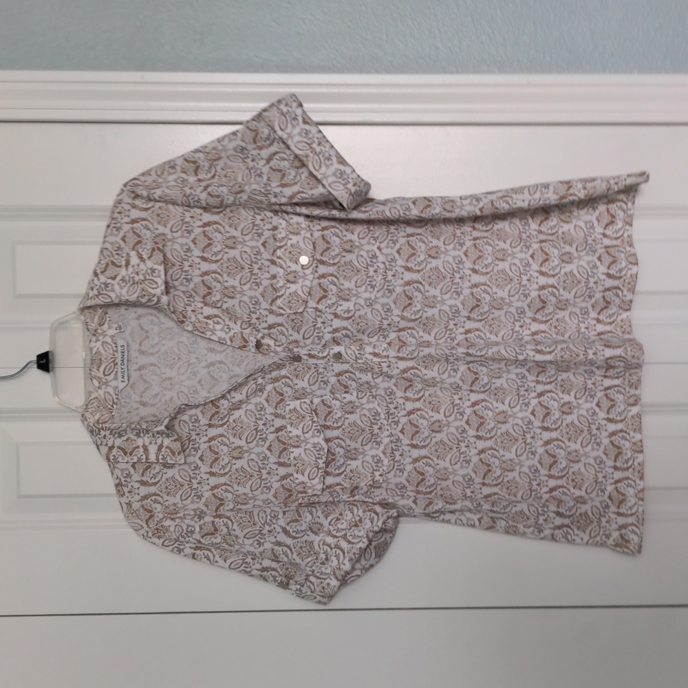 Emily Daniels Ladies Top